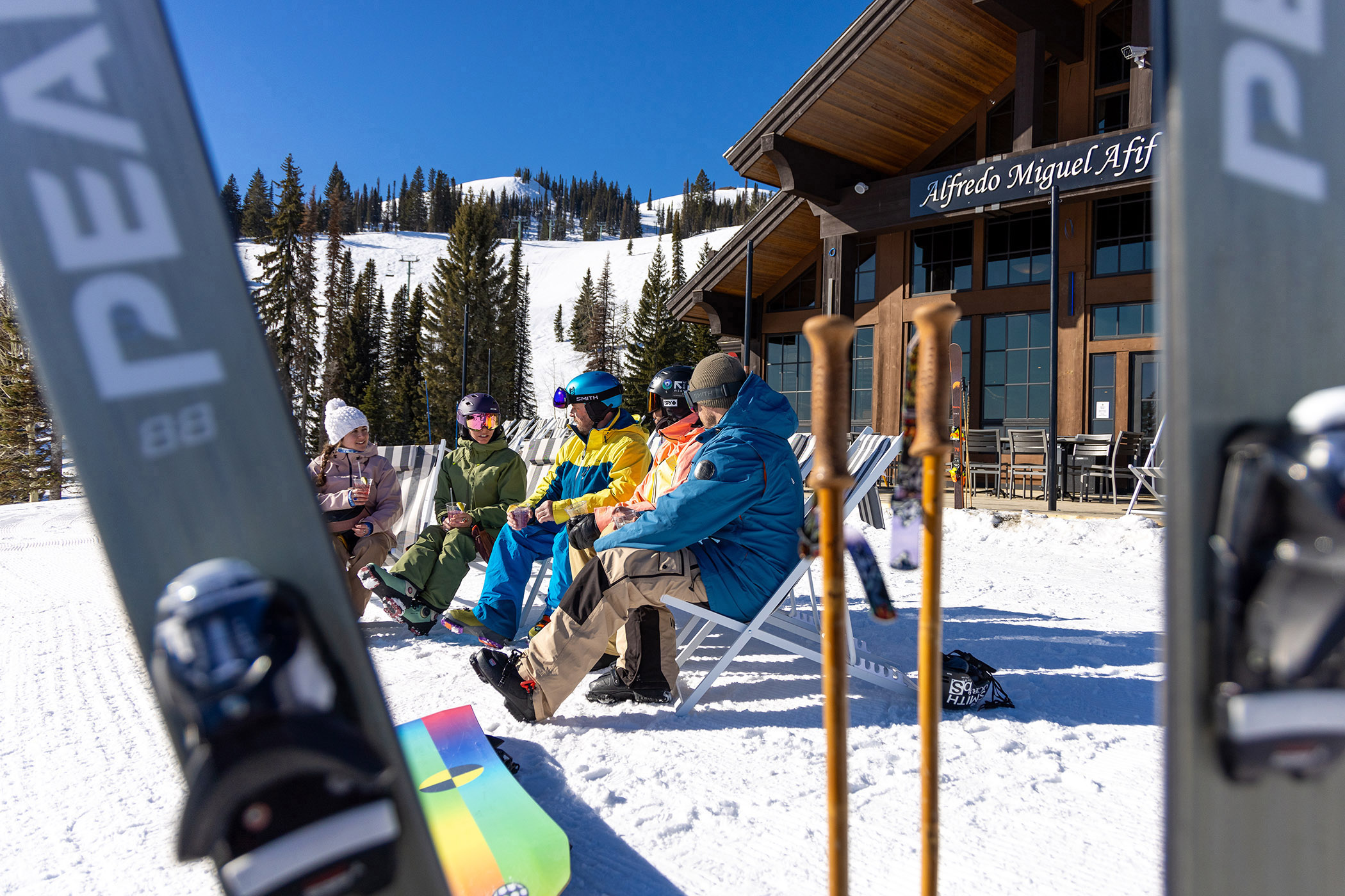 Guests enjoy Tamarack Resort's mid-mountain lodge.